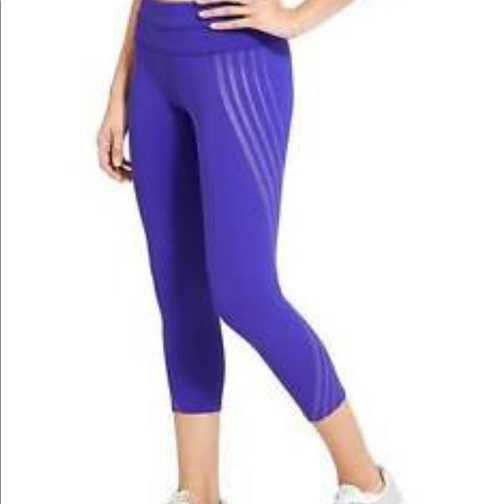 ATHLETA Gel Sonar Capri Leggings Size - S